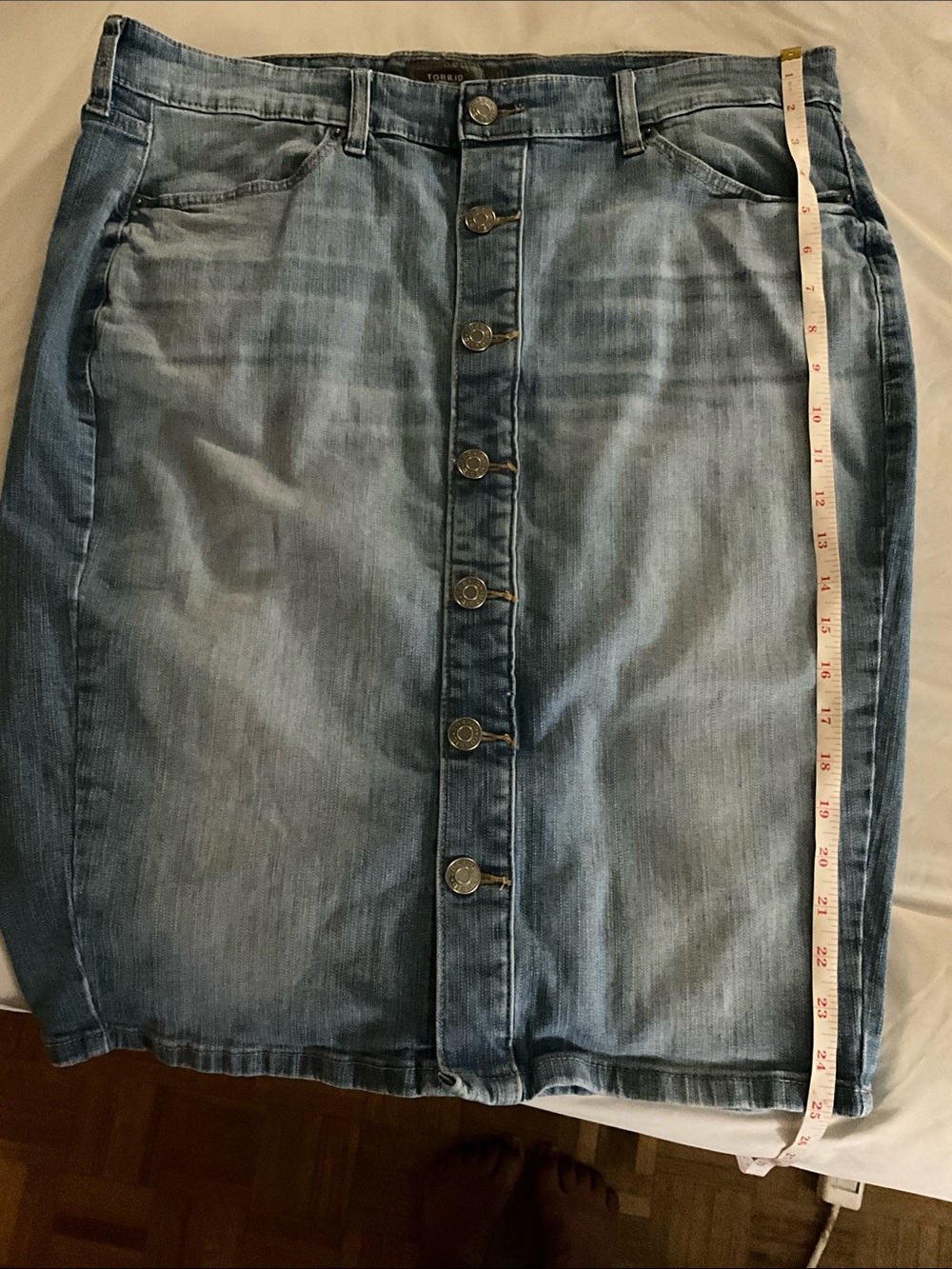 torrid Light Blue Button-Front Denim Midi Skirt - Picture 5 of 5